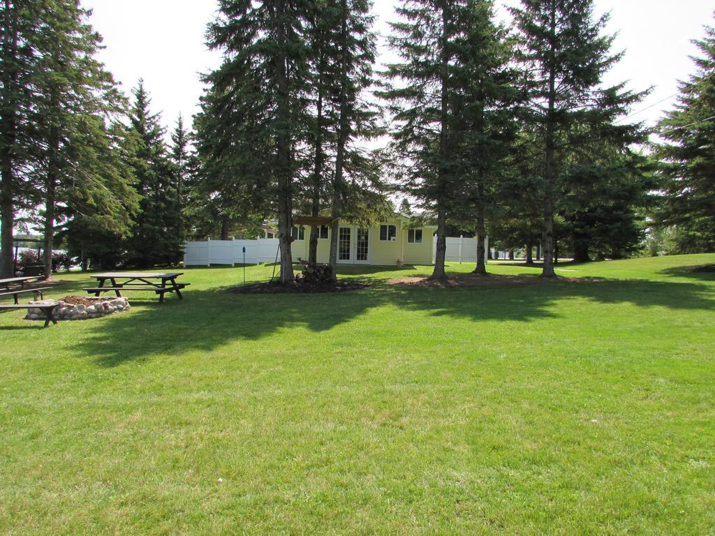 Grand Lake Resort Presque Isle Eksteriør billede