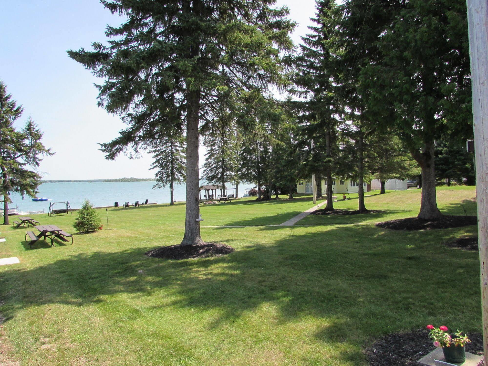 Grand Lake Resort Presque Isle Eksteriør billede